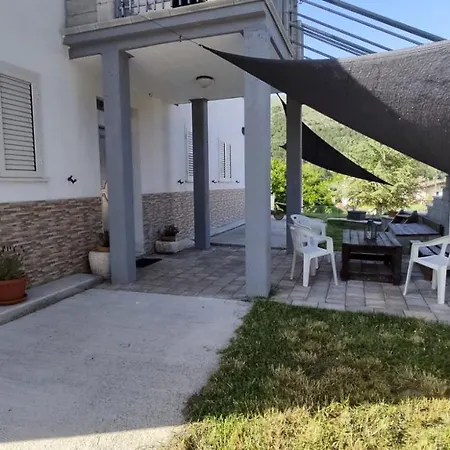 Dal Compare Bed & Breakfast San Pio delle Camere